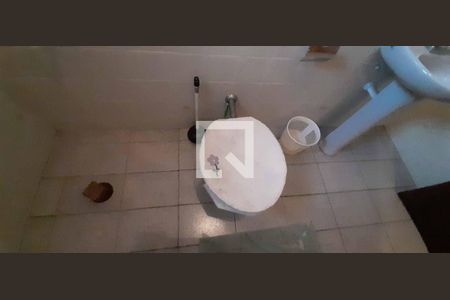 Casa para alugar com 400m², 4 quartos e 4 vagas Casa para alugar com 400m², 4 quartos e 4 vagasBanheiro da Suíte 2