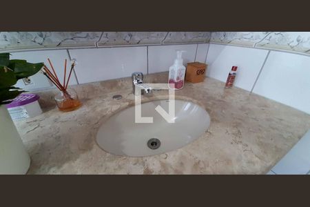 Casa para alugar com 400m², 4 quartos e 4 vagas Casa para alugar com 400m², 4 quartos e 4 vagasBanheiro da Suíte 1