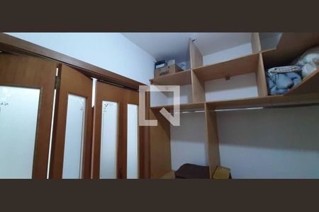 Casa para alugar com 400m², 4 quartos e 4 vagas Casa para alugar com 400m², 4 quartos e 4 vagasCloset