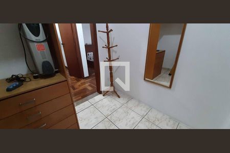 Casa para alugar com 400m², 4 quartos e 4 vagas Casa para alugar com 400m², 4 quartos e 4 vagasCloset