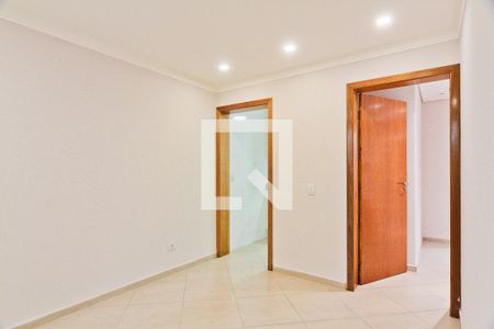 Corredor de casa para alugar com 2 quartos, 100m² em Jardim São José (zona Norte), São Paulo