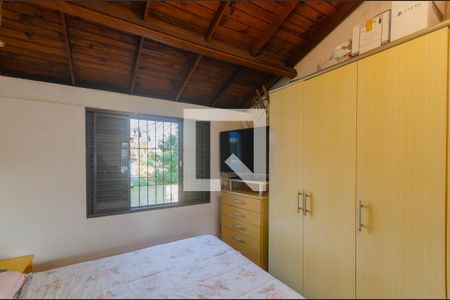 Quarto  de casa de condomínio à venda com 1 quarto, 37m² em Vila Nova, Porto Alegre