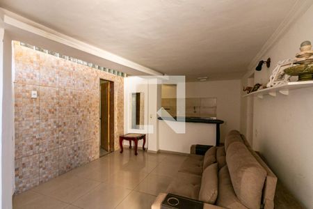 Sala de casa para alugar com 2 quartos, 55m² em Itapoã, Belo Horizonte