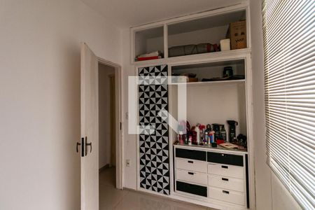 Quarto 1 de casa para alugar com 2 quartos, 55m² em Itapoã, Belo Horizonte