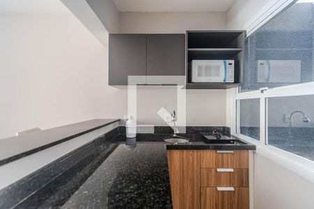 Cozinha de kitnet/studio para alugar com 1 quarto, 33m² em Centro Histórico, Porto Alegre