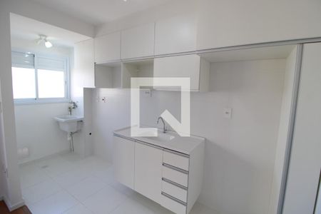 Sala / Cozinha de apartamento para alugar com 1 quarto, 34m² em Vila Pauliceia, São Paulo