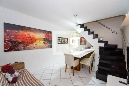 Sala de casa para alugar com 2 quartos, 20m² em Jardim Santa Mena, Guarulhos