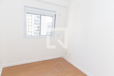 Suite de apartamento à venda com 2 quartos, 65m² em Jardim Flor da Montanha, Guarulhos