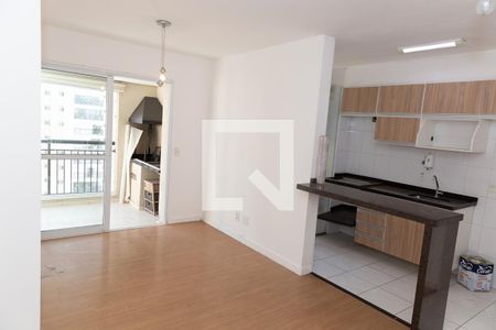 Sala de apartamento à venda com 2 quartos, 65m² em Jardim Flor da Montanha, Guarulhos