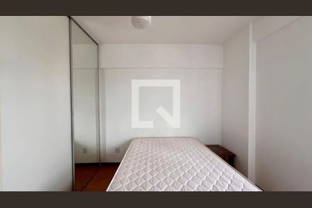 quarto de apartamento à venda com 1 quarto, 34m² em Funcionários, Belo Horizonte