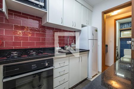 Sala/Cozinha de apartamento à venda com 1 quarto, 60m² em Cerqueira César, São Paulo