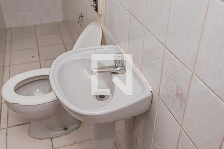 Lavabo de casa à venda com 2 quartos, 80m² em Vila Palmeiras, São Paulo