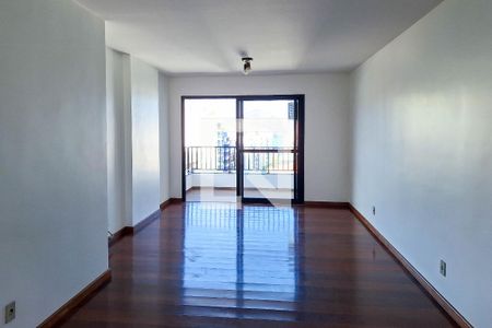 Sala de apartamento para alugar com 3 quartos, 100m² em Ingá, Niterói