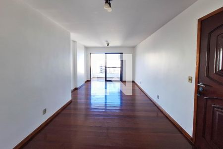 Sala de apartamento para alugar com 3 quartos, 100m² em Ingá, Niterói