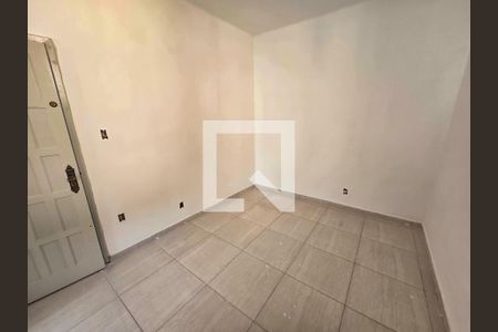 Sala de apartamento para alugar com 2 quartos, 90m² em Todos Os Santos, Rio de Janeiro