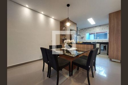 Sala de Jantar de casa à venda com 4 quartos, 200m² em Vila São Paulo, São Paulo