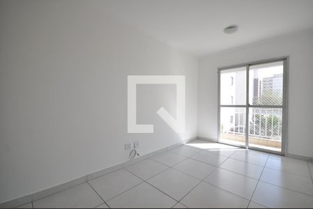 Sala de apartamento para alugar com 3 quartos, 54m² em Vila Guilherme, São Paulo