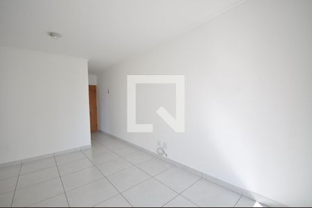 Sala de apartamento para alugar com 3 quartos, 54m² em Vila Guilherme, São Paulo