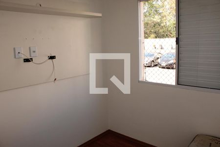 Quarto 2 de apartamento para alugar com 2 quartos, 47m² em Vila Monte Serrat, Cotia
