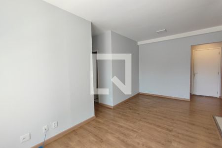 Sala de apartamento para alugar com 3 quartos, 73m² em Chácaras Campos Elíseos, Campinas