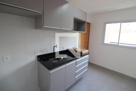 Sala / Cozinha de apartamento para alugar com 1 quarto, 30m² em Santana, São Paulo