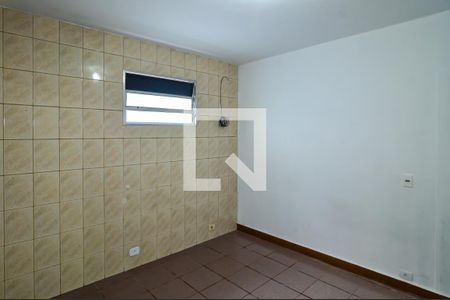 Quarto de casa para alugar com 1 quarto, 50m² em Jardim Silveira, Barueri