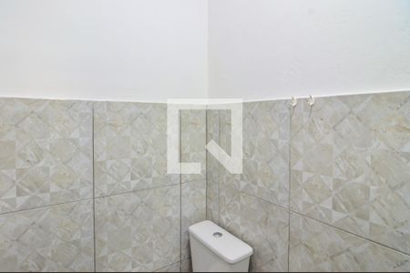 Banheiro de casa para alugar com 1 quarto, 50m² em Jardim Silveira, Barueri