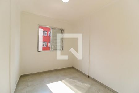 Quarto 2 de apartamento para alugar com 2 quartos, 50m² em Jardim Bonifacio, São Paulo