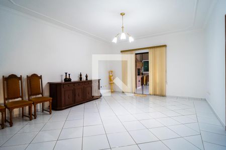 Copa de casa para alugar com 4 quartos, 275m² em Granja Olga Ii, Sorocaba