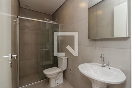 Banheiro de apartamento para alugar com 1 quarto, 22m² em República, São Paulo