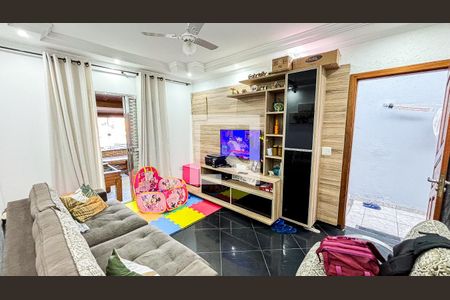 Sala de casa à venda com 2 quartos, 126m² em Jardim Cristiane, Santo André