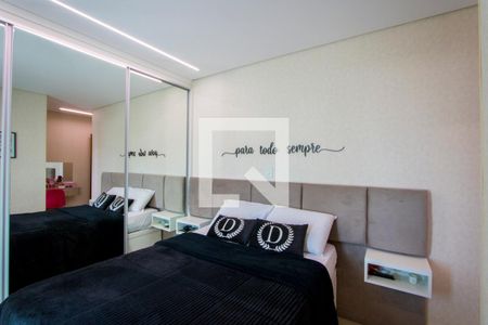 Quarto 1- Suíte de apartamento à venda com 2 quartos, 140m² em Vila Humaitá, Santo André