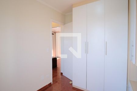 Quarto 1 de apartamento para alugar com 3 quartos, 61m² em Vila Esperança, São Paulo