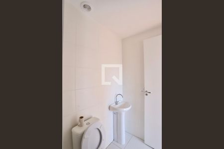 Banheiro de apartamento à venda com 1 quarto, 26m² em Vila Prudente, São Paulo