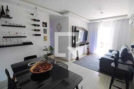 Sala de apartamento à venda com 3 quartos, 70m² em Irajá, Rio de Janeiro