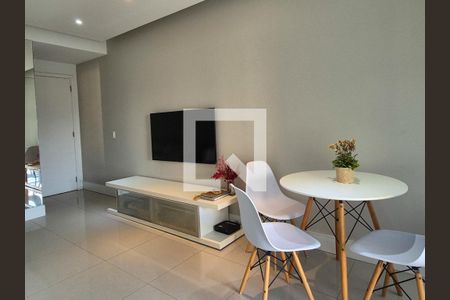 Sala de apartamento à venda com 3 quartos, 80m² em Barra da Tijuca, Rio de Janeiro