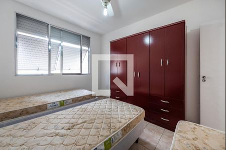 Quarto de apartamento para alugar com 1 quarto, 70m² em Embaré, Santos