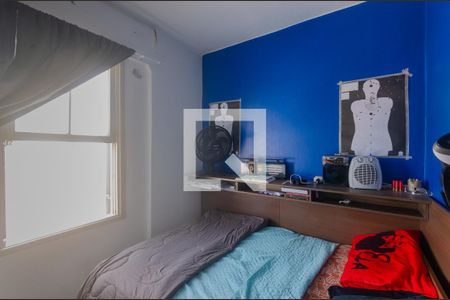 Quarto de kitnet/studio à venda com 1 quarto, 26m² em Centro Histórico, Porto Alegre