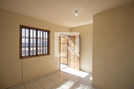 Sala de casa de condomínio para alugar com 2 quartos, 55m² em Galo Branco, São Gonçalo