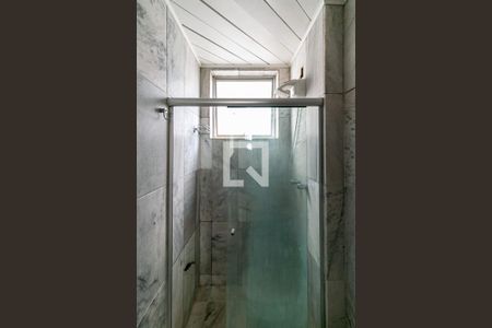 Apartamento para alugar com 140m², 4 quartos e 2 vagas Apartamento para alugar com 140m², 4 quartos e 2 vagasBanheiro 2