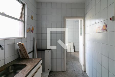 Apartamento para alugar com 140m², 4 quartos e 2 vagas Apartamento para alugar com 140m², 4 quartos e 2 vagasCozinha