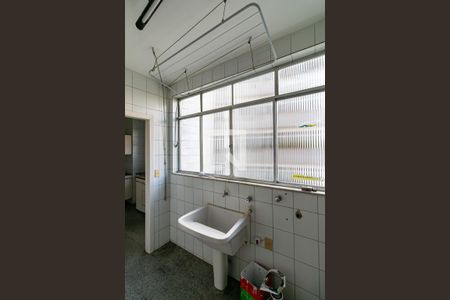 Apartamento para alugar com 140m², 4 quartos e 2 vagas Apartamento para alugar com 140m², 4 quartos e 2 vagasÁrea de Serviço