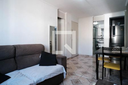 Sala  de apartamento à venda com 3 quartos, 48m² em Vila Sílvia, São Paulo