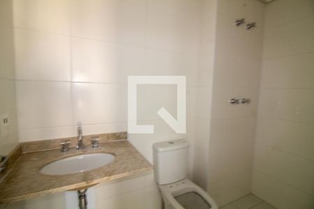 Banheiro de apartamento à venda com 2 quartos, 66m² em Santo Amaro, São Paulo