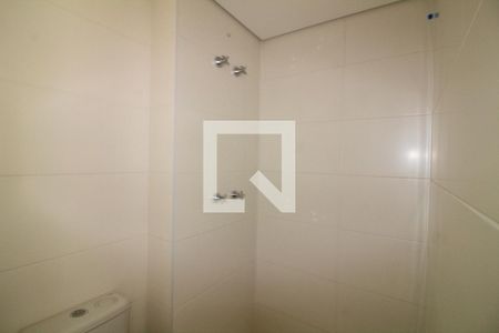 Banheiro de apartamento à venda com 2 quartos, 66m² em Santo Amaro, São Paulo