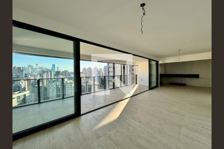 Apartamento à venda com 202m², 4 quartos e 3 vagasSala