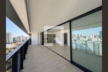 Apartamento à venda com 202m², 4 quartos e 3 vagasSala