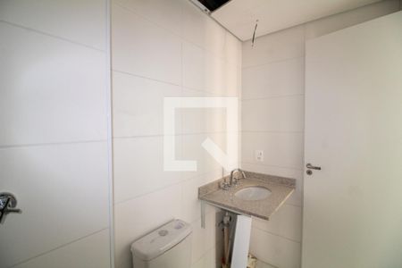 Banheiro de apartamento à venda com 2 quartos, 66m² em Santo Amaro, São Paulo