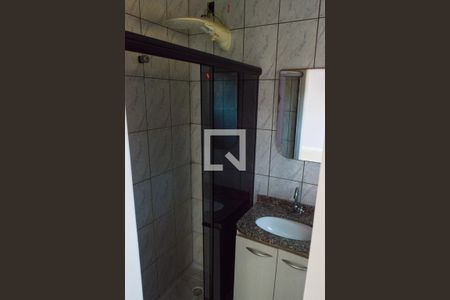 Banheiro da Suíte 1 de casa de condomínio para alugar com 2 quartos, 88m² em Pechincha, Rio de Janeiro