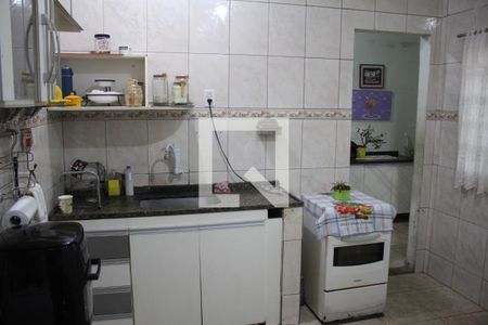 Cozinha Casa 1 de casa à venda com 5 quartos, 250m² em Novo Eldorado, Contagem